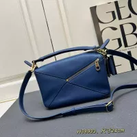 $108.00 USD LOEWE AAA Quality Messenger Bags For Women #1330886