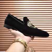$85.00 USD Versace Leather Shoes For Men #1331031