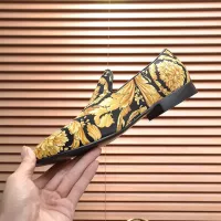 $85.00 USD Versace Leather Shoes For Men #1331033