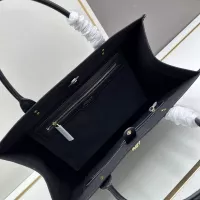 $190.00 USD Versace AAA Quality Handbags For Women #1331330
