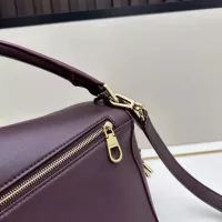 $245.00 USD LOEWE AAA Quality Messenger Bags For Women #1331558