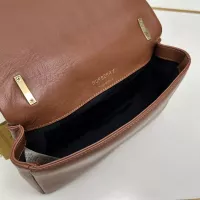 $108.00 USD Burberry AAA Quality Messenger Bags For Women #1331718
