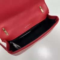 $108.00 USD Burberry AAA Quality Messenger Bags For Women #1331719