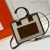 $108.00 USD Burberry AAA Quality Handbags For Women #1331899