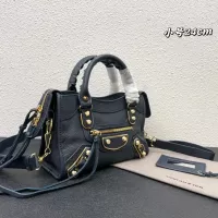 $135.00 USD Balenciaga AAA Quality Handbags For Women #1332257