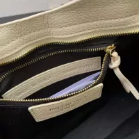 $158.00 USD Balenciaga AAA Quality Handbags For Women #1332268