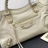 $172.00 USD Balenciaga AAA Quality Handbags For Women #1332271