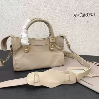 $135.00 USD Balenciaga AAA Quality Handbags For Women #1332272