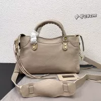 $158.00 USD Balenciaga AAA Quality Handbags For Women #1332274