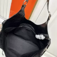 $122.00 USD Balenciaga AAA Quality Shoulder Bags For Women #1332374