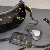 $115.00 USD Balenciaga AAA Quality Messenger Bags For Women #1332406