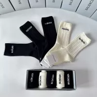 $29.00 USD Balenciaga Socks #1332477