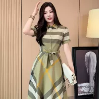 $85.00 USD Burberry Dresses Short Sleeved For Women #1335838