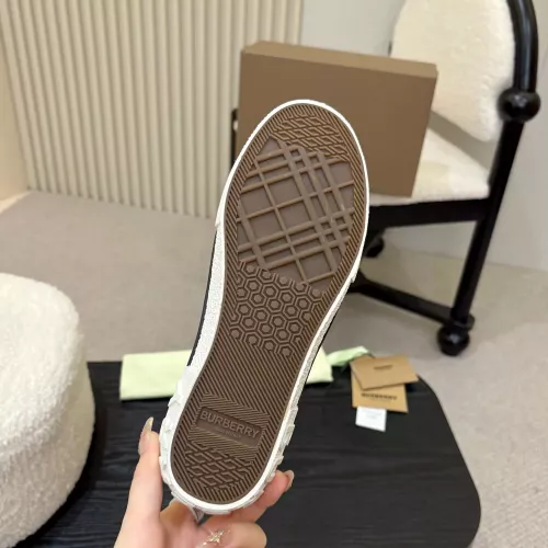 Replica Burberry Casual Shoes For Men #1341560 $88.00 USD for Wholesale