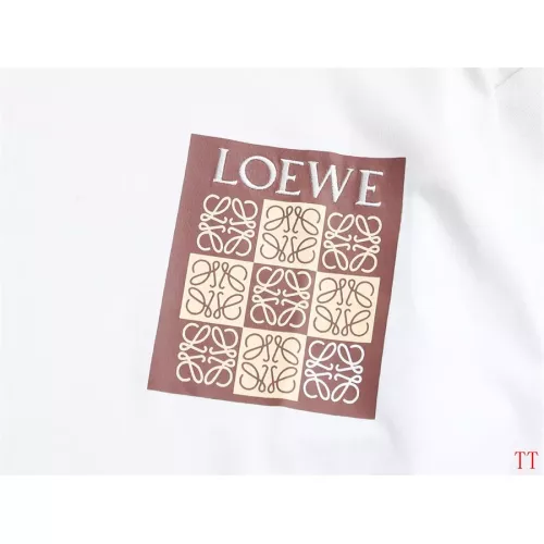 Replica LOEWE T-Shirts Short Sleeved For Unisex #1350231 $39.00 USD for Wholesale