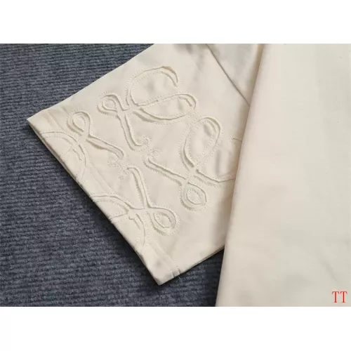 Replica LOEWE T-Shirts Short Sleeved For Unisex #1350233 $39.00 USD for Wholesale