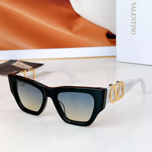 Valentino AAA Quality Sunglasses #1352777