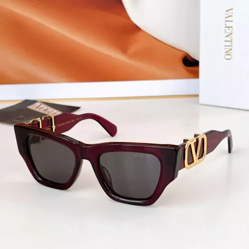 Valentino AAA Quality Sunglasses #1352781