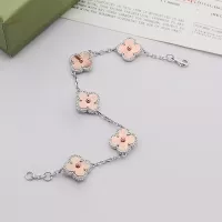 $32.00 USD Van Cleef & Arpels Bracelets For Women #1344268