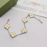 $32.00 USD Van Cleef & Arpels Bracelets For Women #1344269