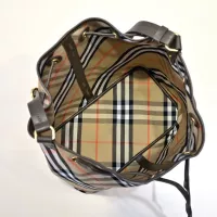 $102.00 USD Burberry AAA Quality Messenger Bags For Women #1344997