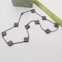 $42.00 USD Van Cleef & Arpels Necklaces For Women #1345143