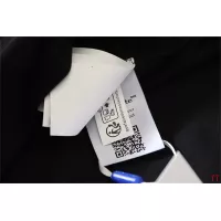 $32.00 USD Off-White T-Shirts Short Sleeved For Unisex #1350343