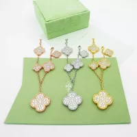 $39.00 USD Van Cleef & Arpels Bracelets For Women #1351862