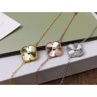 $25.00 USD Van Cleef & Arpels Bracelets For Women #1351880