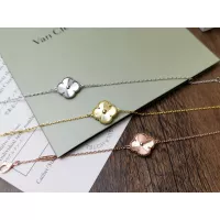 $25.00 USD Van Cleef & Arpels Bracelets For Women #1351880