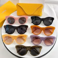$52.00 USD LOEWE AAA Quality Sunglasses #1352560