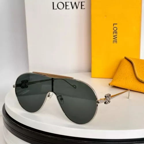 LOEWE AAA Quality Sunglasses #1353163
