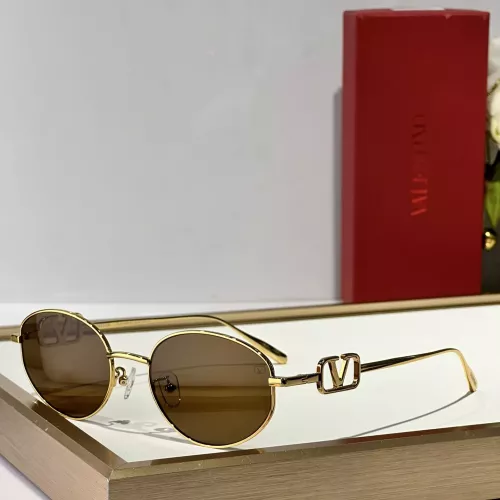 Valentino AAA Quality Sunglasses #1353423