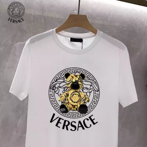 Replica Versace T-Shirts Short Sleeved For Unisex #1353647 $25.00 USD for Wholesale