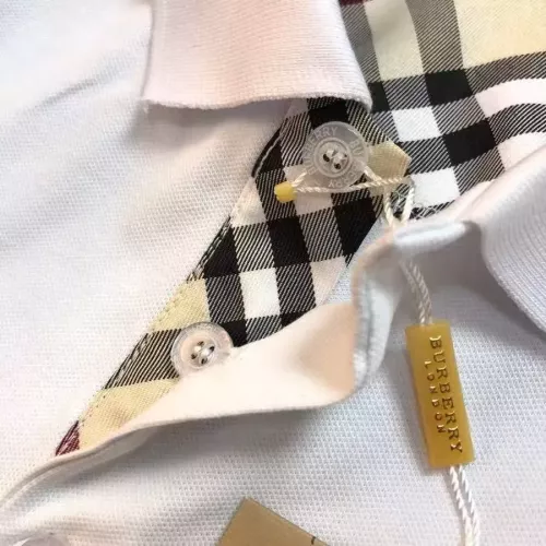 Replica Burberry T-Shirts Short Sleeved For Men #1354456 $34.00 USD for Wholesale