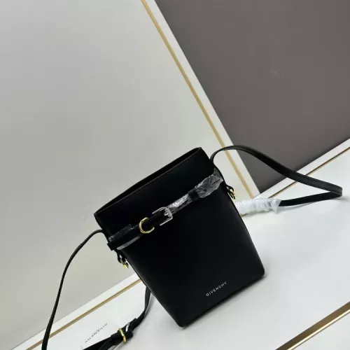 Givenchy AAA Quality Messenger Bags For Women #1355738
