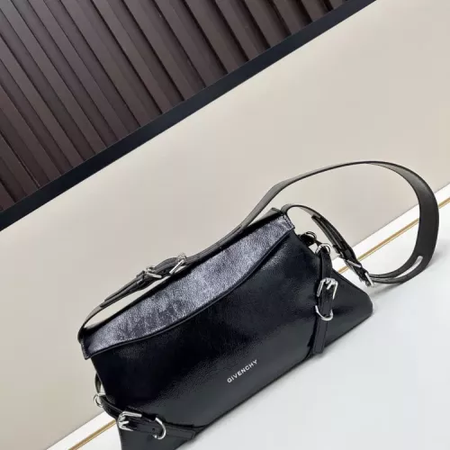 Givenchy AAA Quality Messenger Bags For Women #1355752