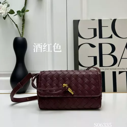 Bottega Veneta BV AAA Quality Messenger Bags For Women #1363633