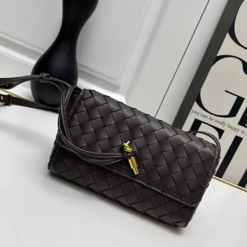 Replica Bottega Veneta BV AAA Quality Messenger Bags For Women #1363634 $88.00 USD for Wholesale
