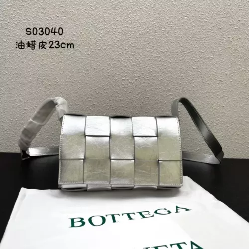 Bottega Veneta BV AAA Quality Messenger Bags For Women #1363638