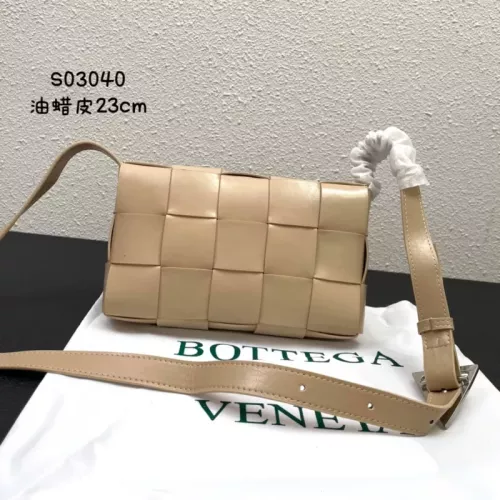 Replica Bottega Veneta BV AAA Quality Messenger Bags For Women #1363640 $96.00 USD for Wholesale