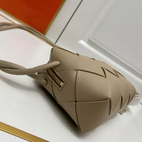 Replica Bottega Veneta BV AAA Quality Messenger Bags For Women #1363643 $96.00 USD for Wholesale