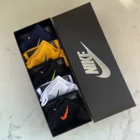 $25.00 USD Nike Socks #1352876