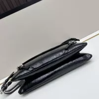 $102.00 USD Givenchy AAA Quality Messenger Bags For Women #1355752
