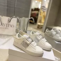 $82.00 USD Valentino Casual Shoes For Men #1355783