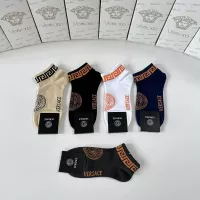 $27.00 USD Versace Socks #1360304
