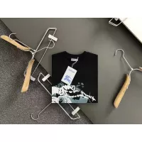 $64.00 USD Burberry T-Shirts Short Sleeved For Unisex #1361273