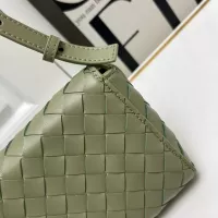 $88.00 USD Bottega Veneta BV AAA Quality Messenger Bags For Women #1363635