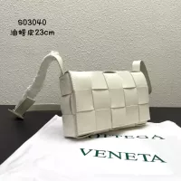 $96.00 USD Bottega Veneta BV AAA Quality Messenger Bags For Women #1363637
