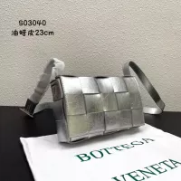 $96.00 USD Bottega Veneta BV AAA Quality Messenger Bags For Women #1363638